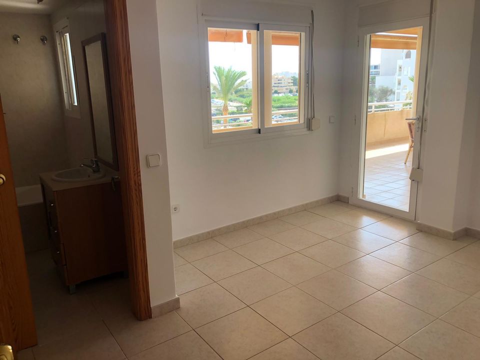 Lejlighed i Santa Eulalia Del Rio, Ibiza - foto 3
